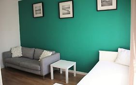 Sunny Apartment In Lisbon